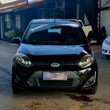 FORD FIESTA 1.0 MPI HATCH 8V FLEX 4P MANUAL FORD FIESTA 1.0 MPI HATCH 8V FLEX 4P MANUAL
